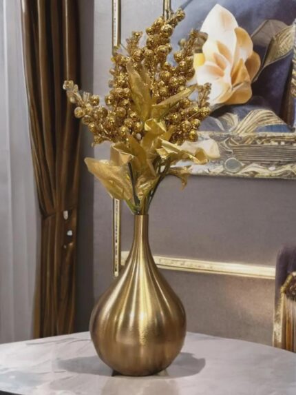 Iron-Teardrop-Vas-image